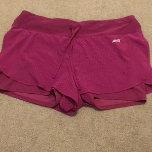 Avia running shorts Maroon size L